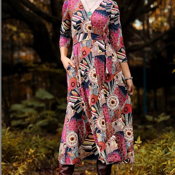 Navy & Pink Abstract Button Up Maxi Dress - Picture 2 of 5